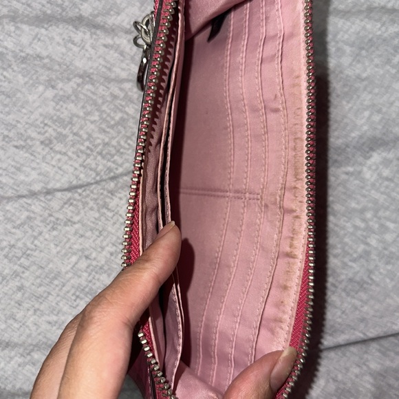 Coach Poppy Wristlet - Picture 3 of 4